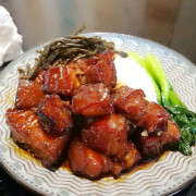 Braised Honey Flavour Pork Belly with Rice and Stewed Egg<br />秘制红烧肉饭+卤蛋